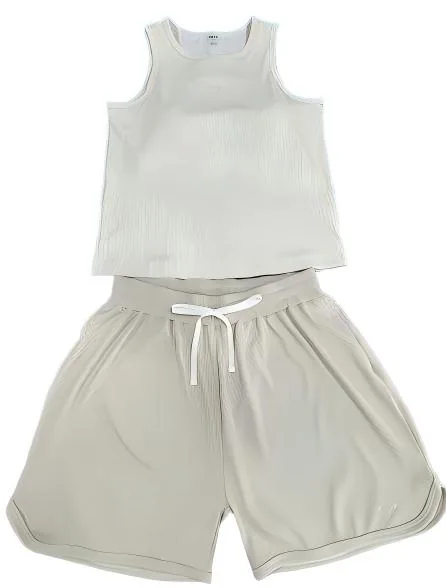 Custom garment OEM / ODM sample — contract manufacturing from design to bulk delivery (HONGYUN)